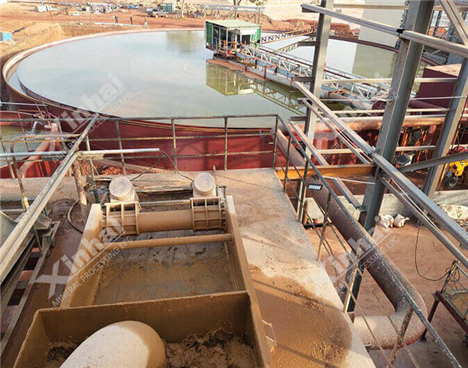  ?中(zhong)心(xin)傳動(dong)濃(nong)縮(suo)機(ji)